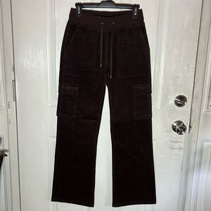 Sahalie NWOT Corduroy Brown Cargo Pants Size 6